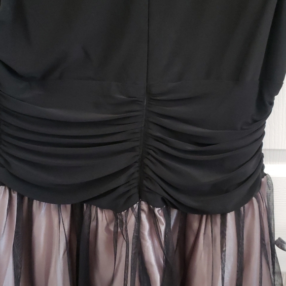 SL Fashions Cocktail Dress - Picture 6 of 6